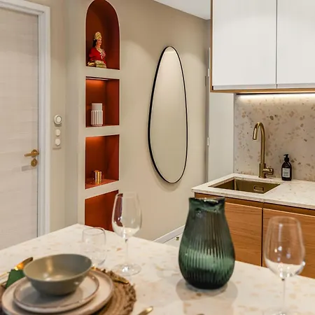 Le Cocon Tropezien - Jardin Prive, 5 Minutes Du Port *