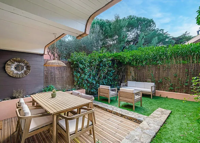 Le Cocon Tropézien - Jardin Privé, 5 Minutes Du Port